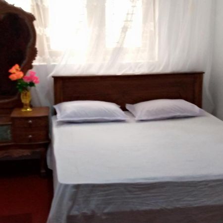 Hotel Desitha Family House à Mirissa Extérieur photo